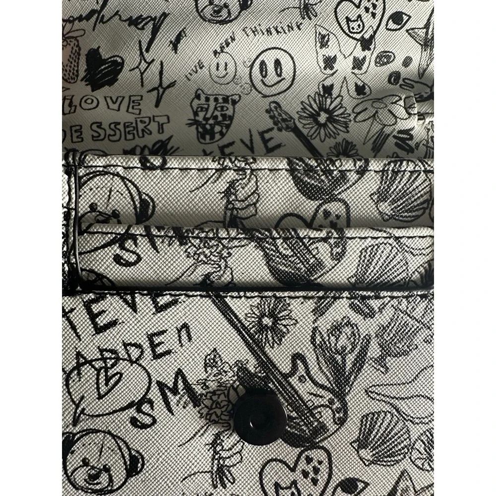 Steve Madden Blynn Doodle Print Crossbody Bag White Black Pink Charm NWT